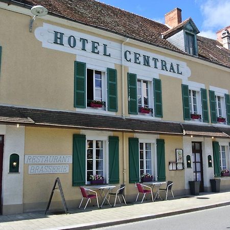 Hotel Le Central Boussac  Exterior foto
